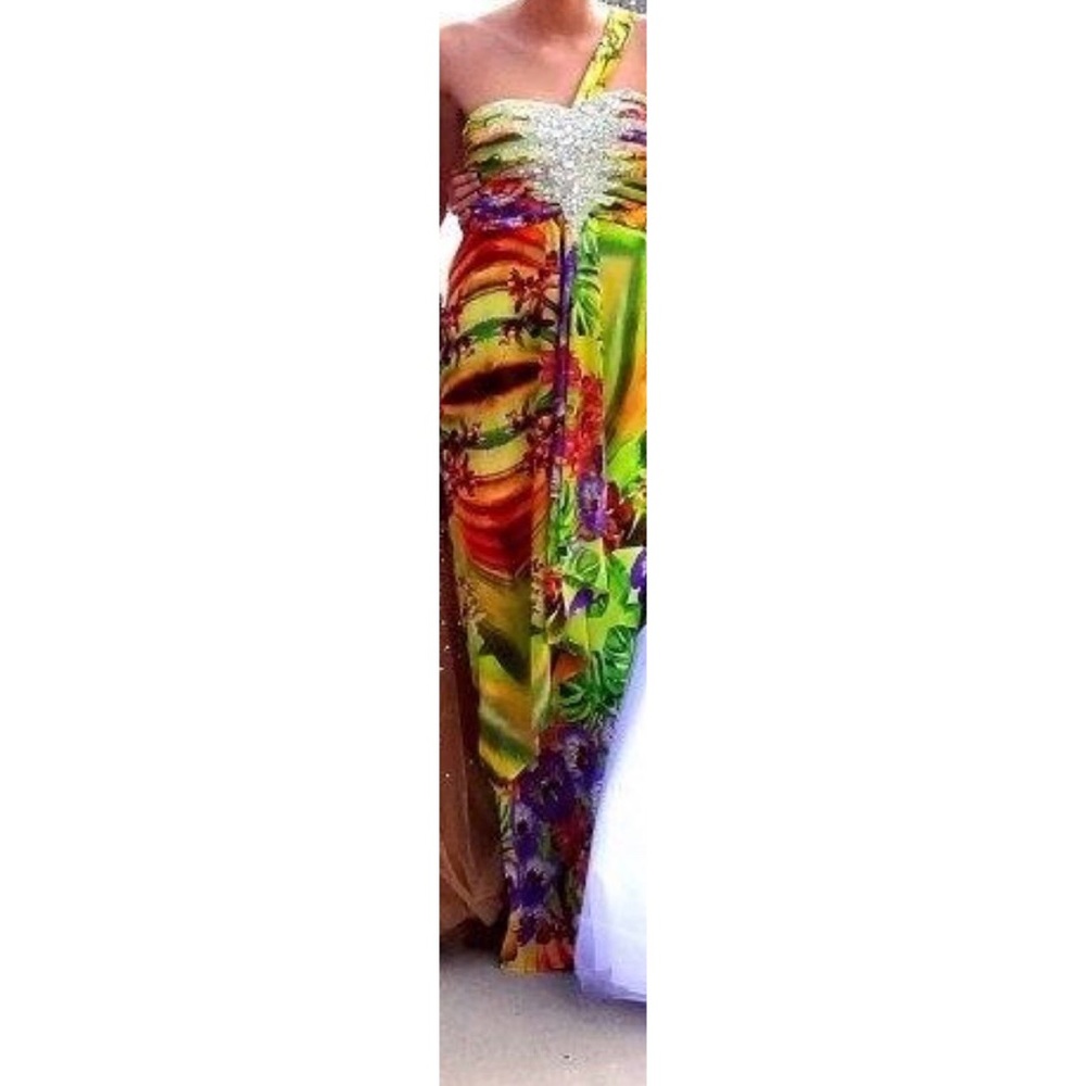 Colorful Dress - Picture 2 of 5